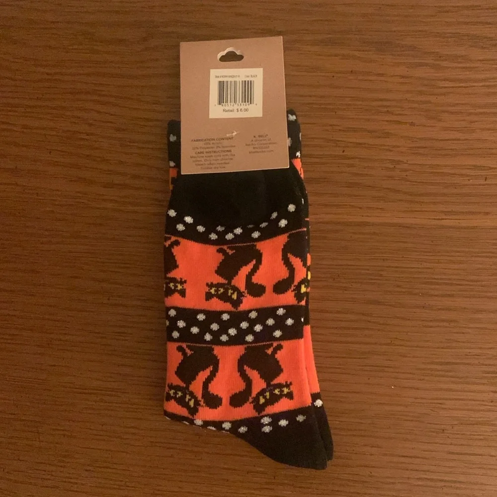 🎊HOST PICK🎉NWT Bundle of 3 Pair Halloween Socks - Very Fun Designs